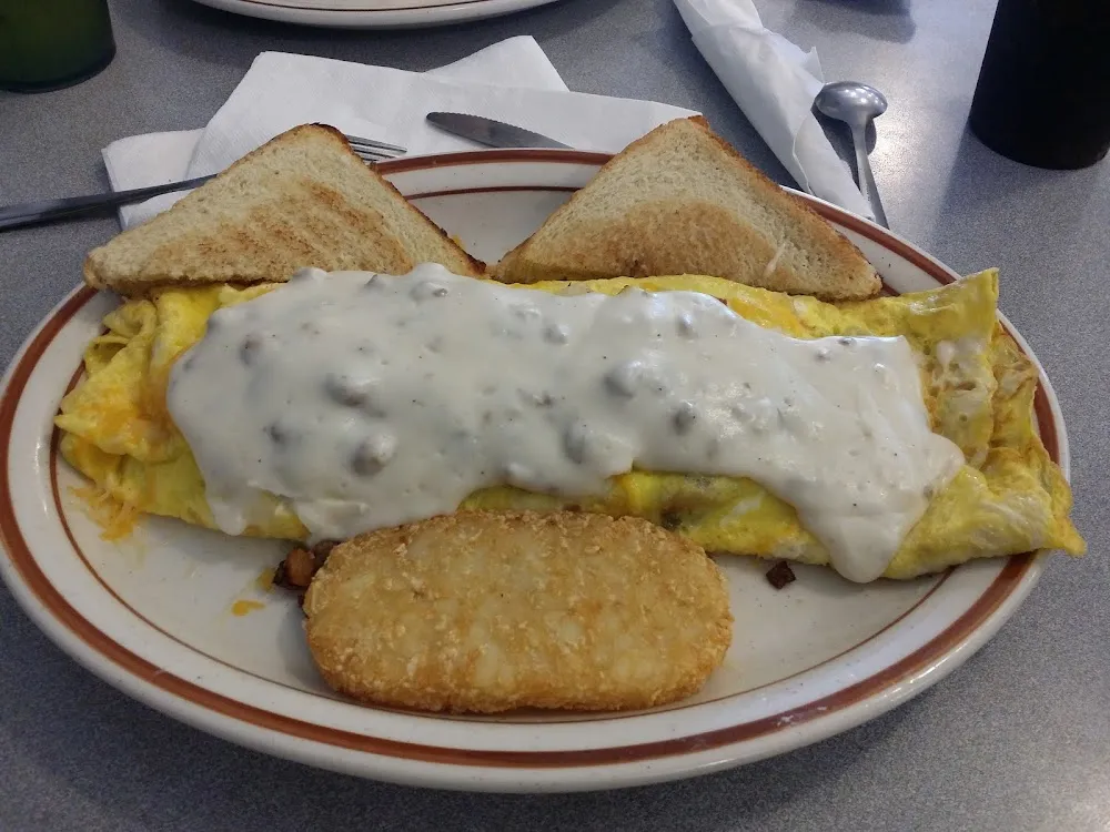 6 Eggs Omelette and Gravy